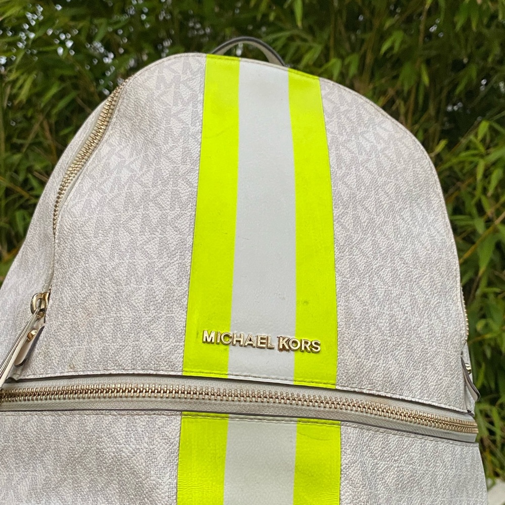 Michael Kors White and Neon Yellow Logo Monogram Backpack - Picture 5 of 7